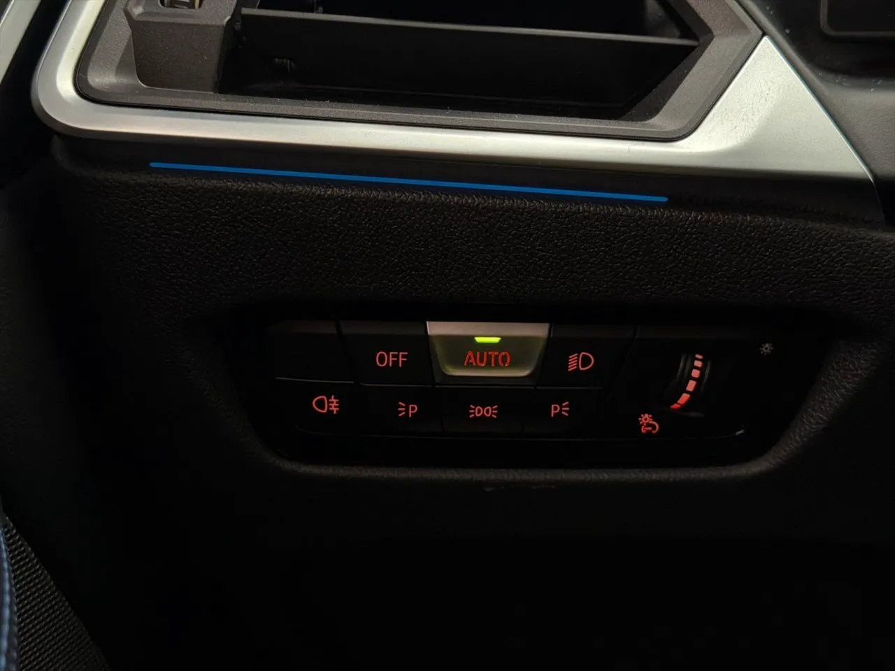 BMW i4 bild 33