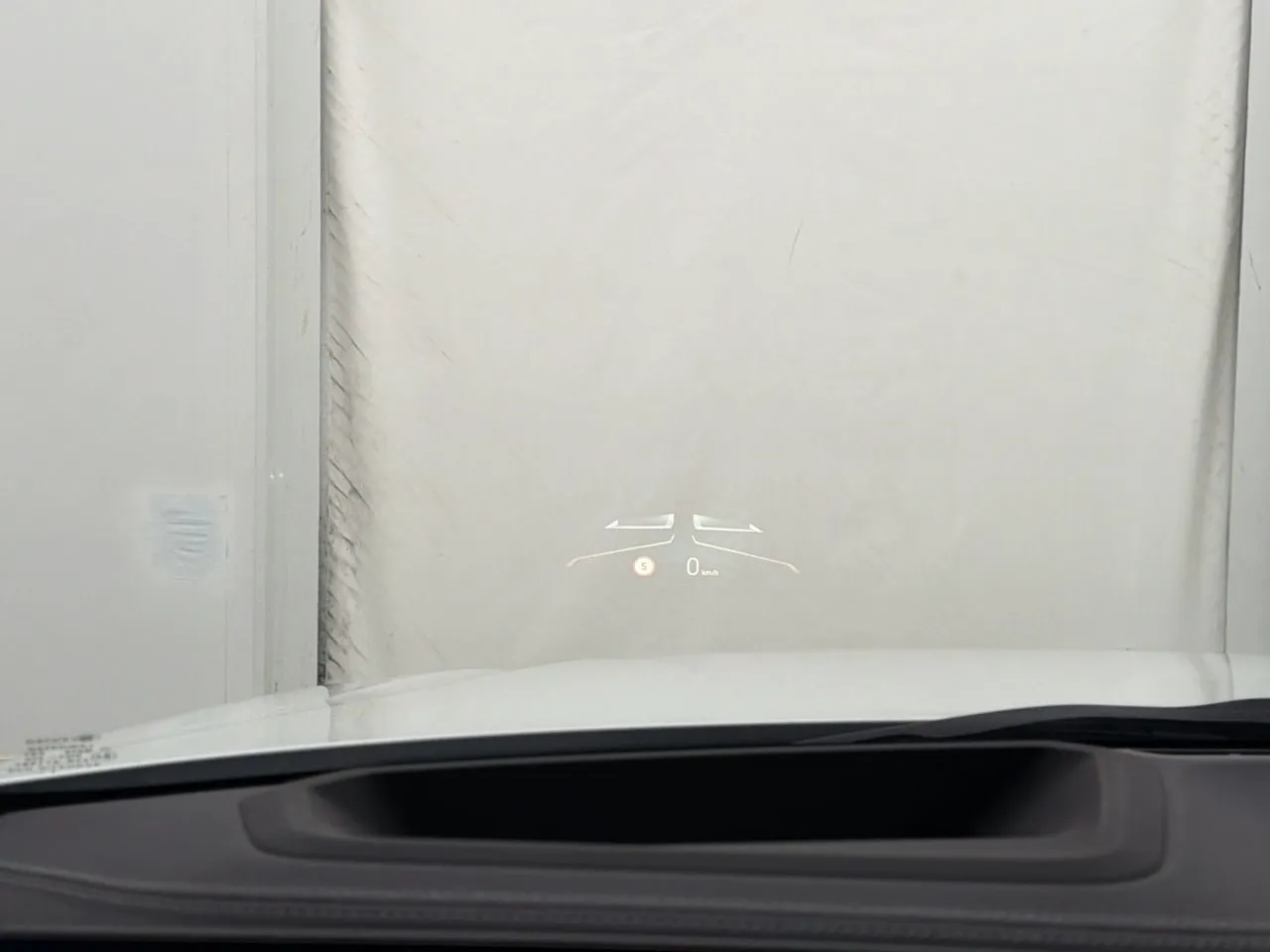 BMW i4 bild 35
