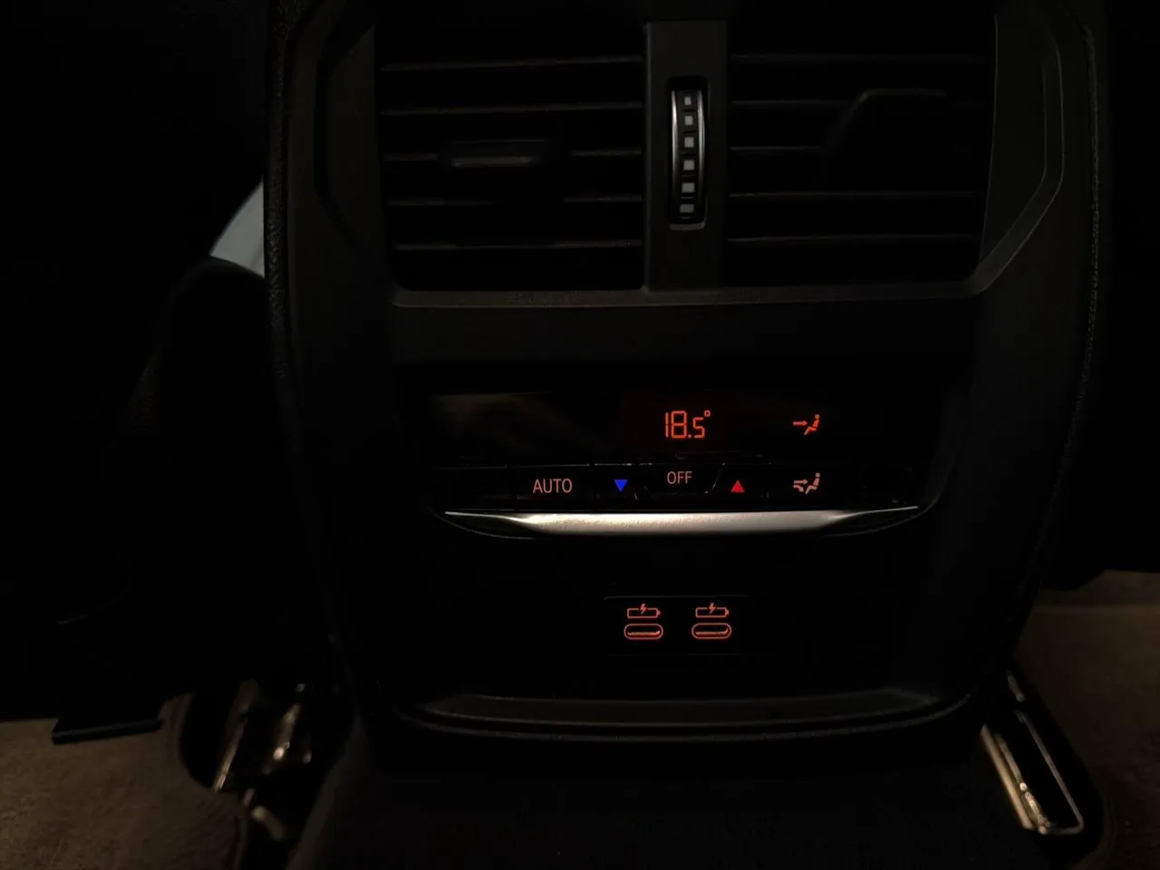 BMW i4 bild 15
