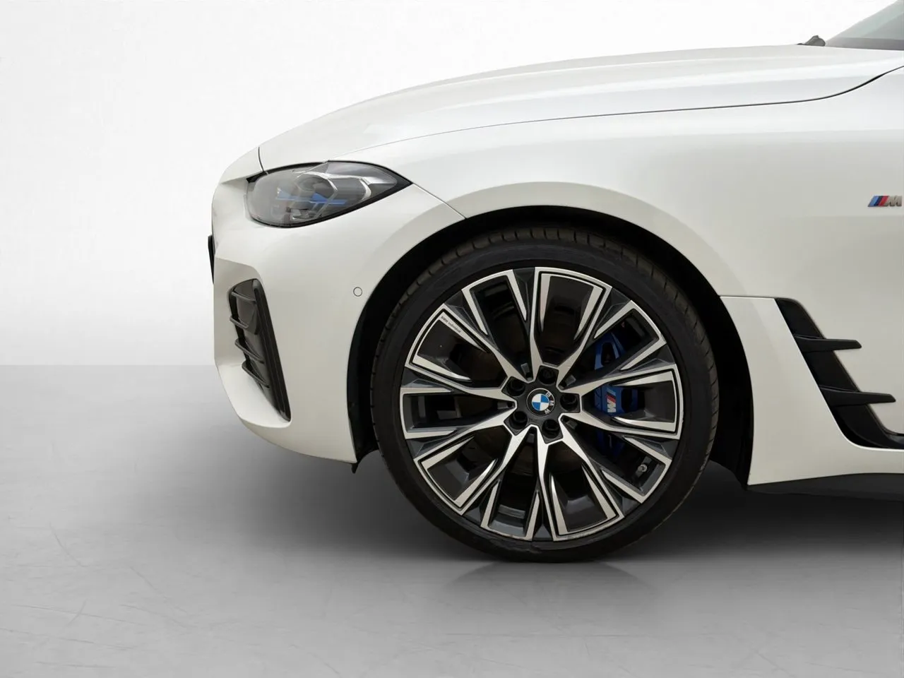 BMW i4 bild 38