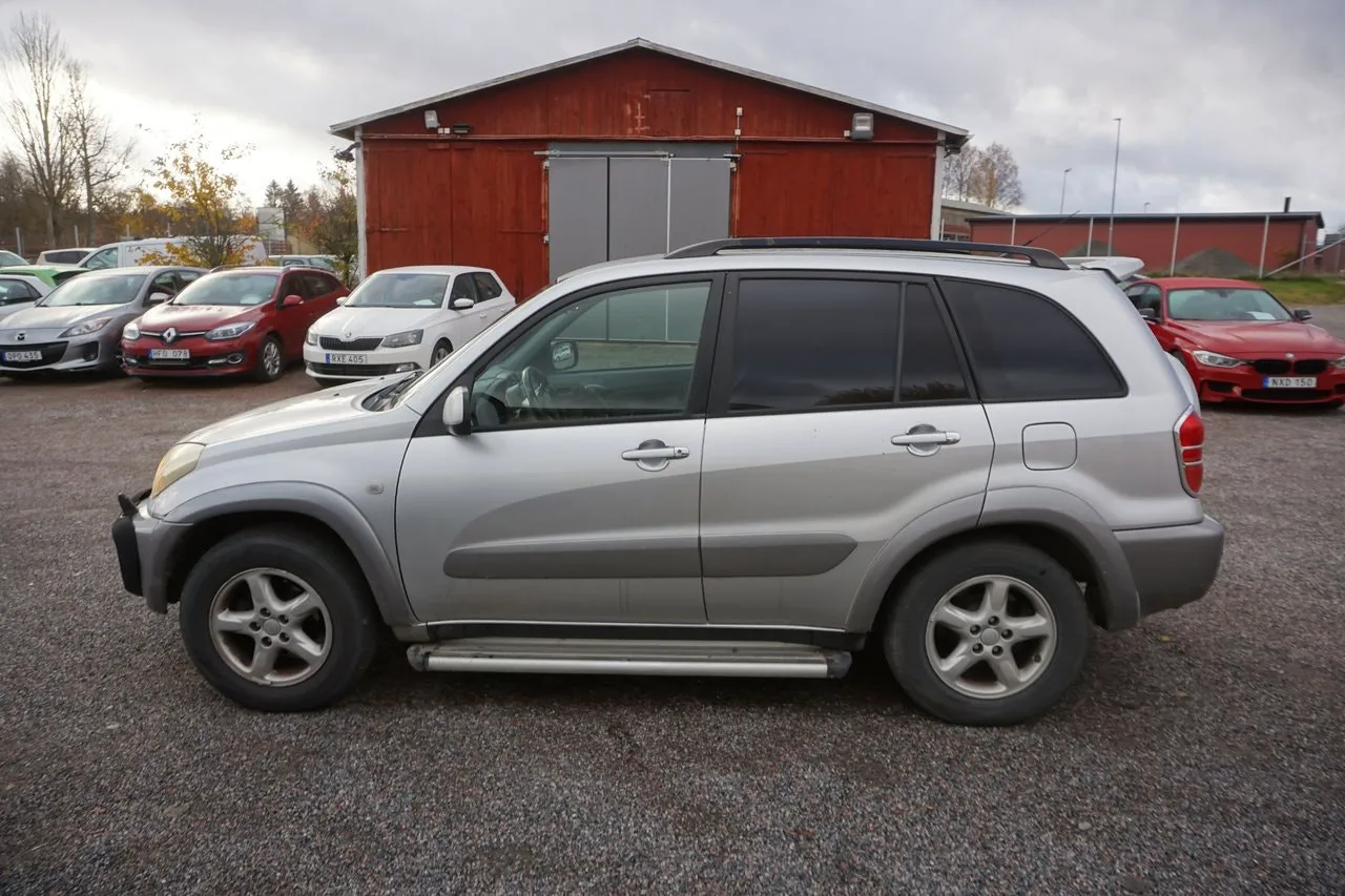 Toyota RAV4 bild 4