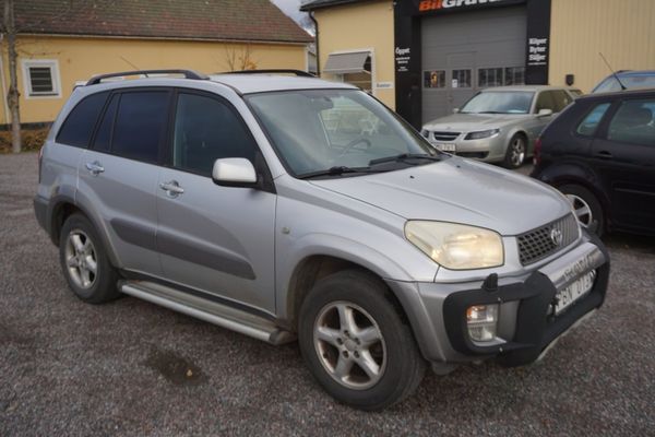 Toyota RAV4 2.0 VVT-i 4x4 Aut Drag M-Värmare - 2003