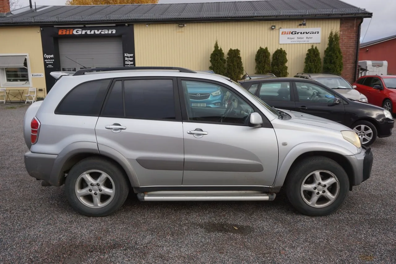 Toyota RAV4 bild 3