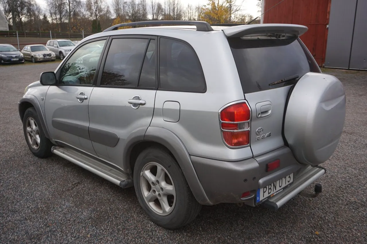Toyota RAV4 bild 5