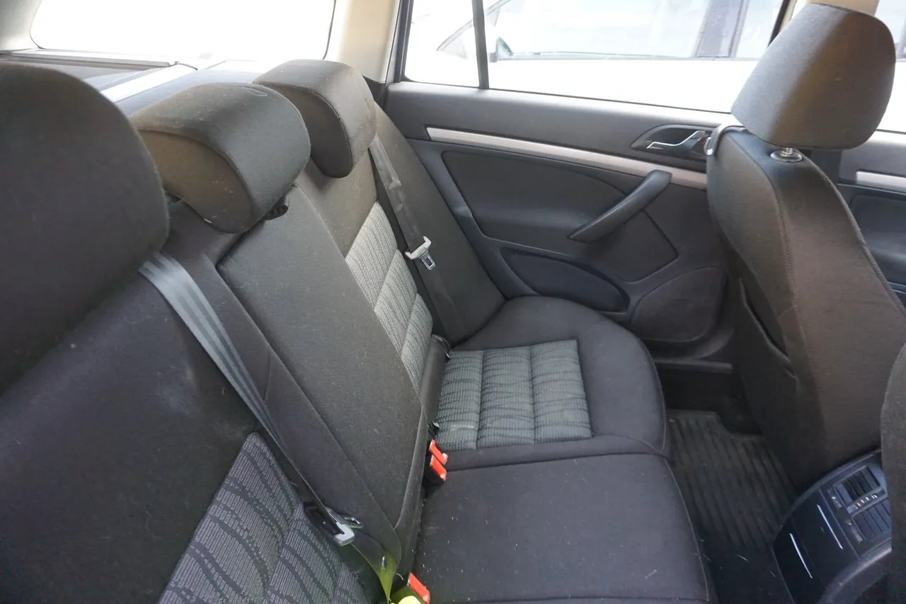 Skoda Octavia bild 6