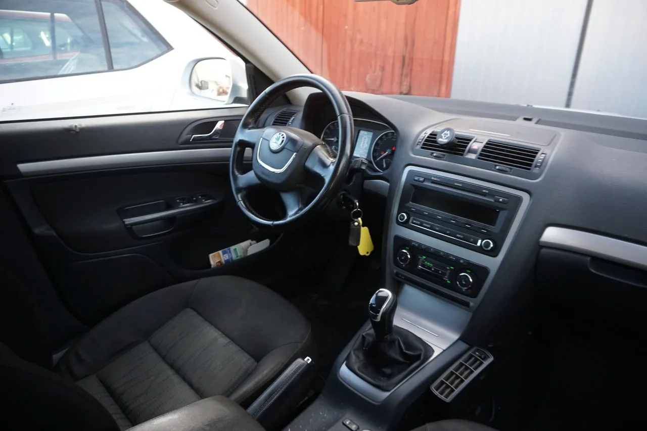 Skoda Octavia bild 5