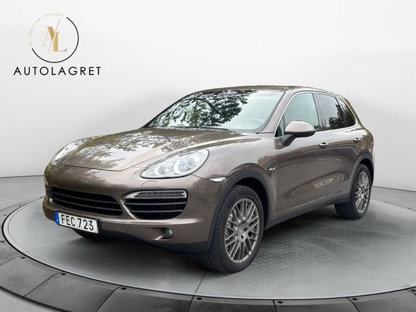 Porsche Cayenne S Diesel V8 TipTronic S Luftfjädring Drag Navi - 2014