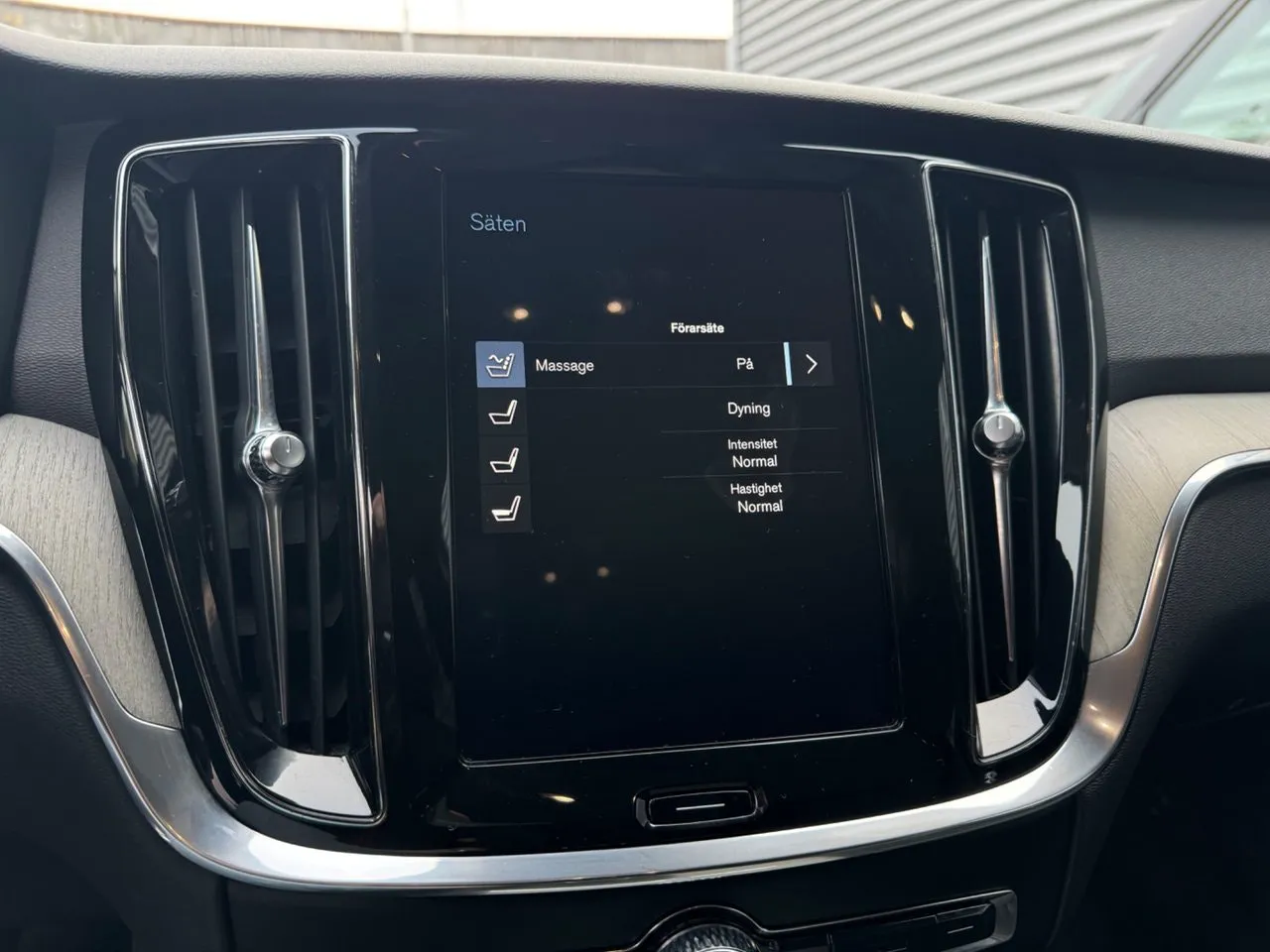 Volvo V60 bild 24