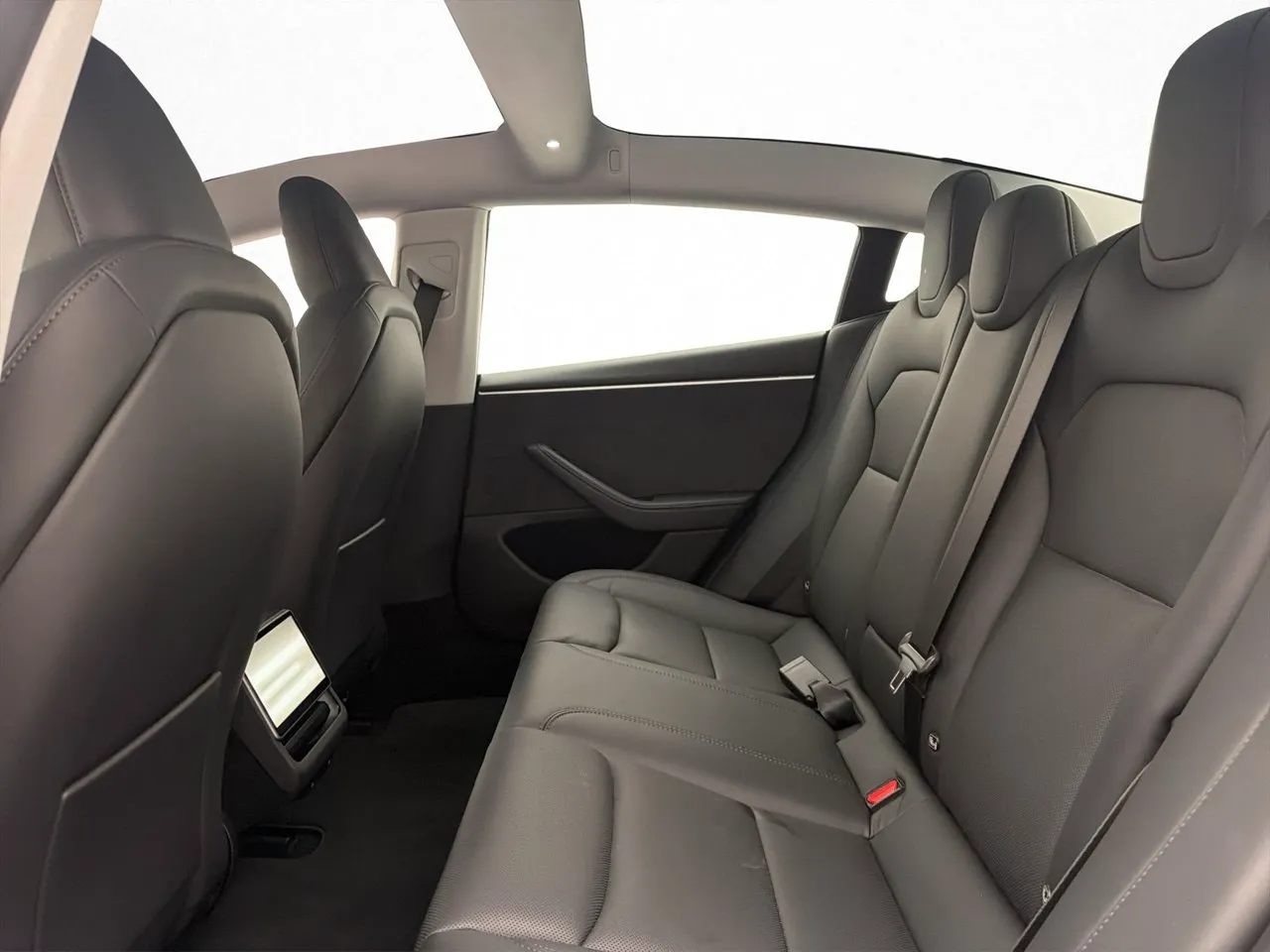 Tesla Model 3 bild 29