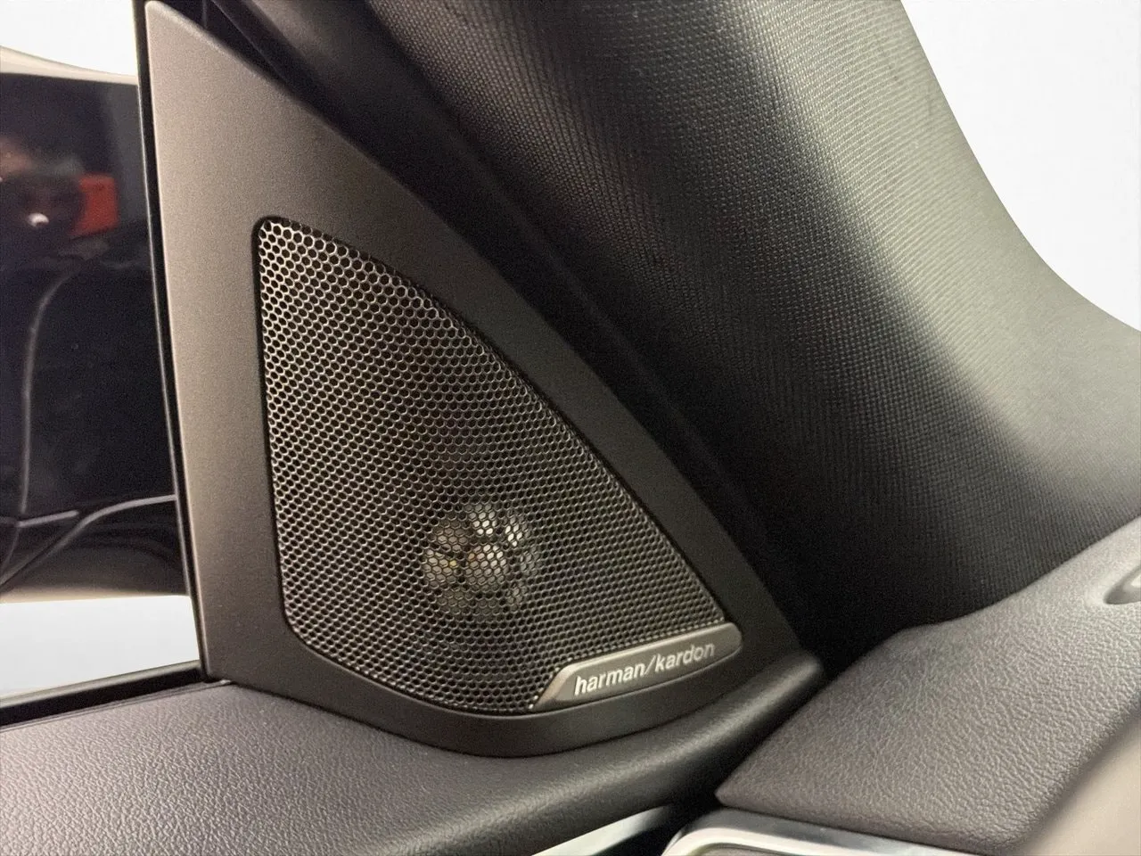 BMW i4 bild 16