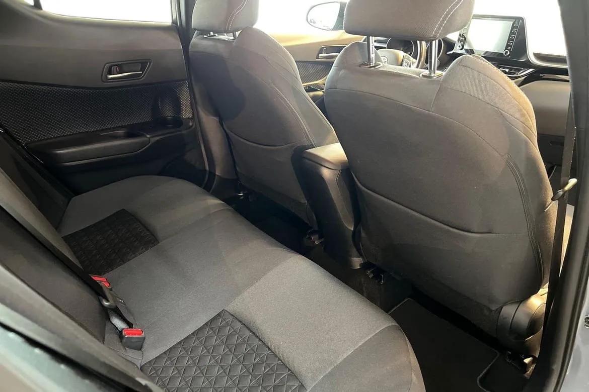 Toyota C-HR bild 7