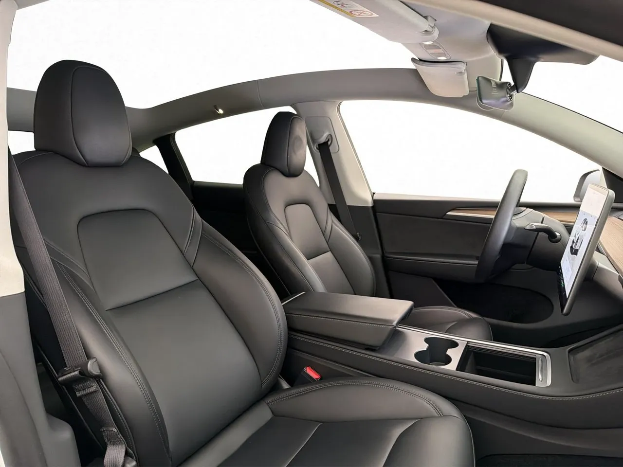 Tesla Model Y bild 25