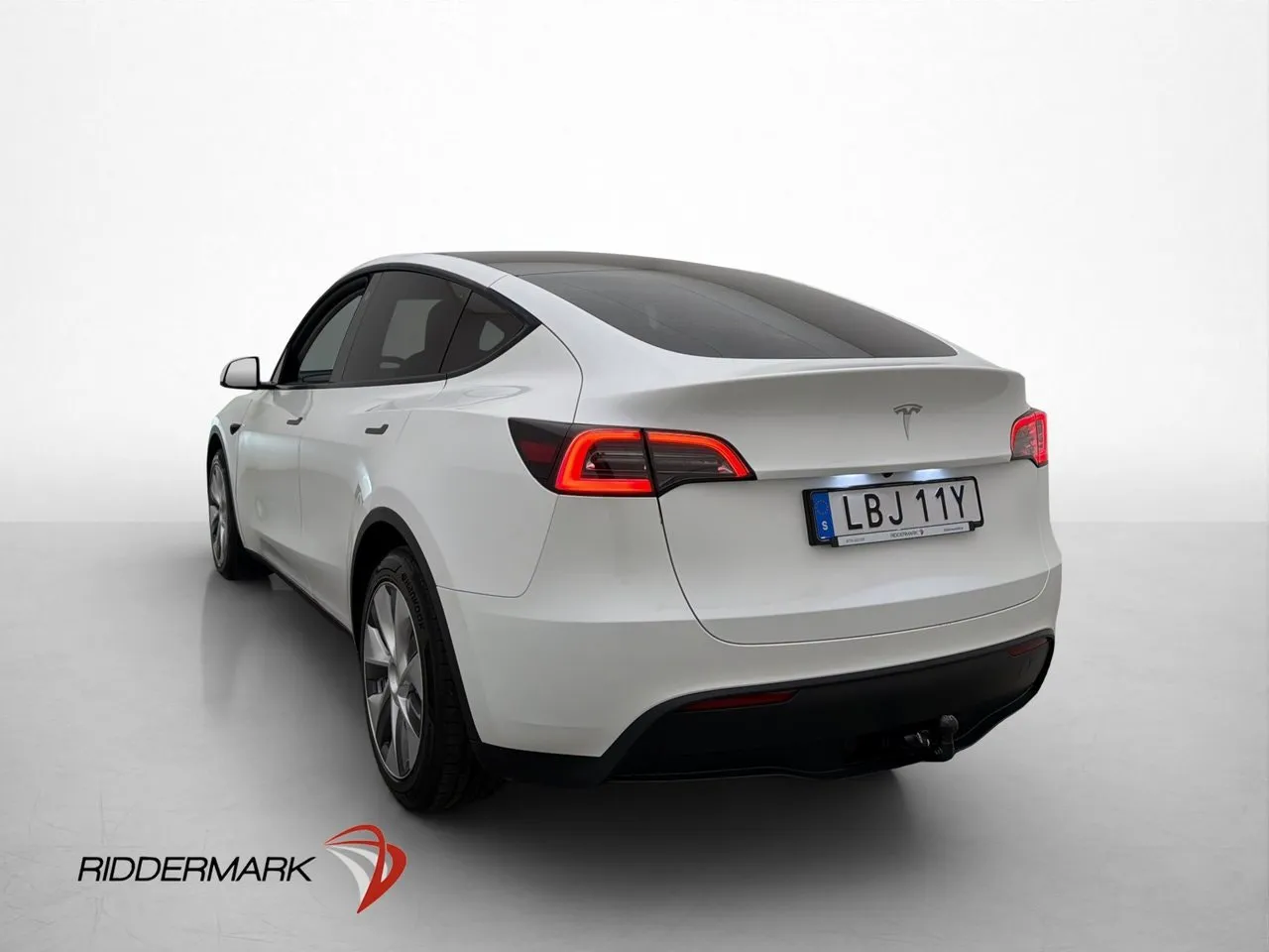 Tesla Model Y bild 6