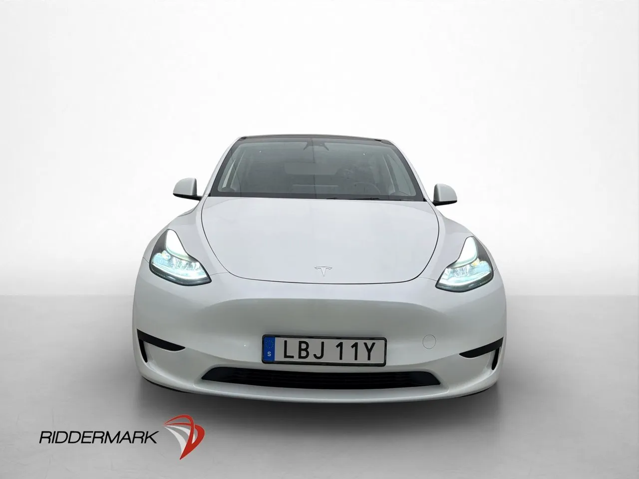 Tesla Model Y bild 2