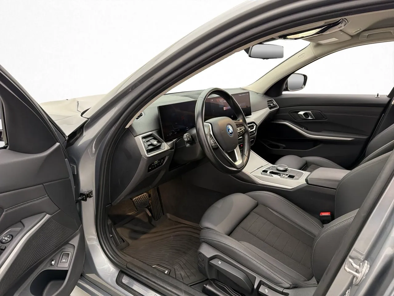 BMW 330 bild 11