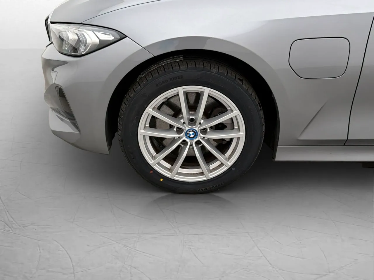 BMW 330 bild 29