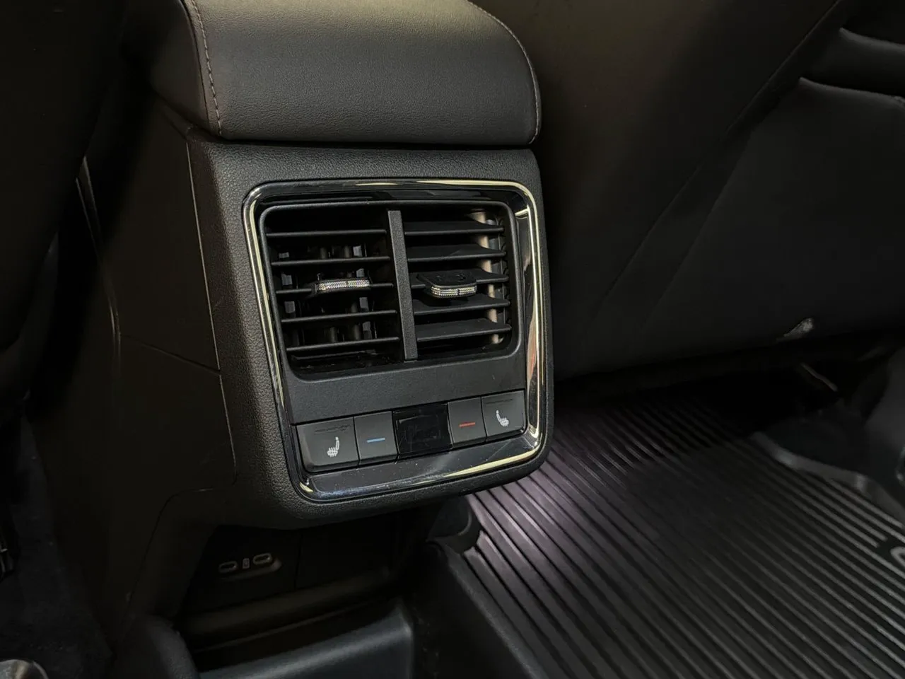 Skoda Enyaq bild 34