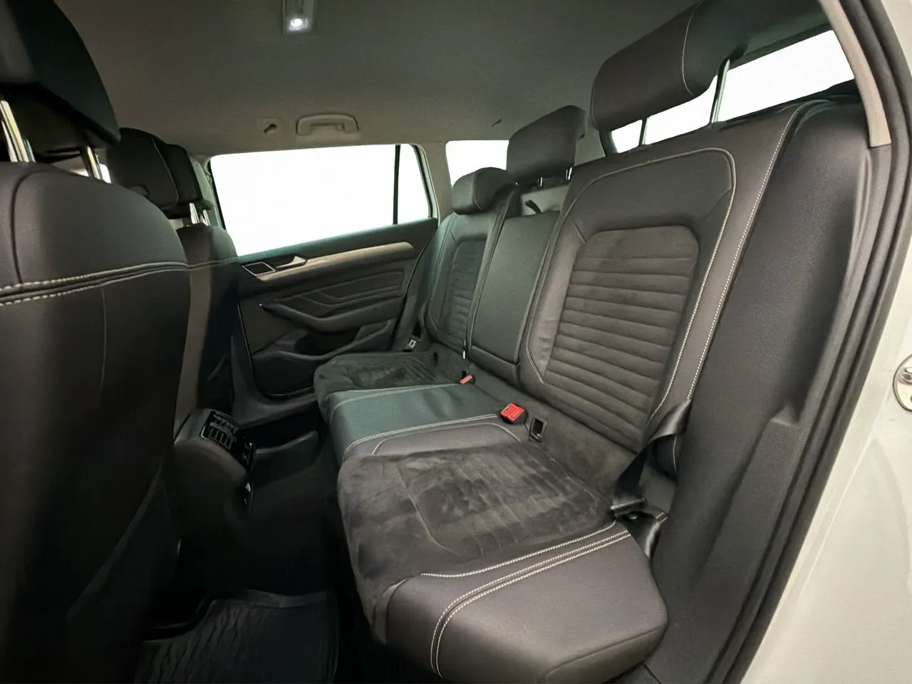 Volkswagen Passat bild 28