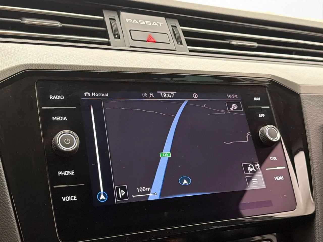 Volkswagen Passat bild 20