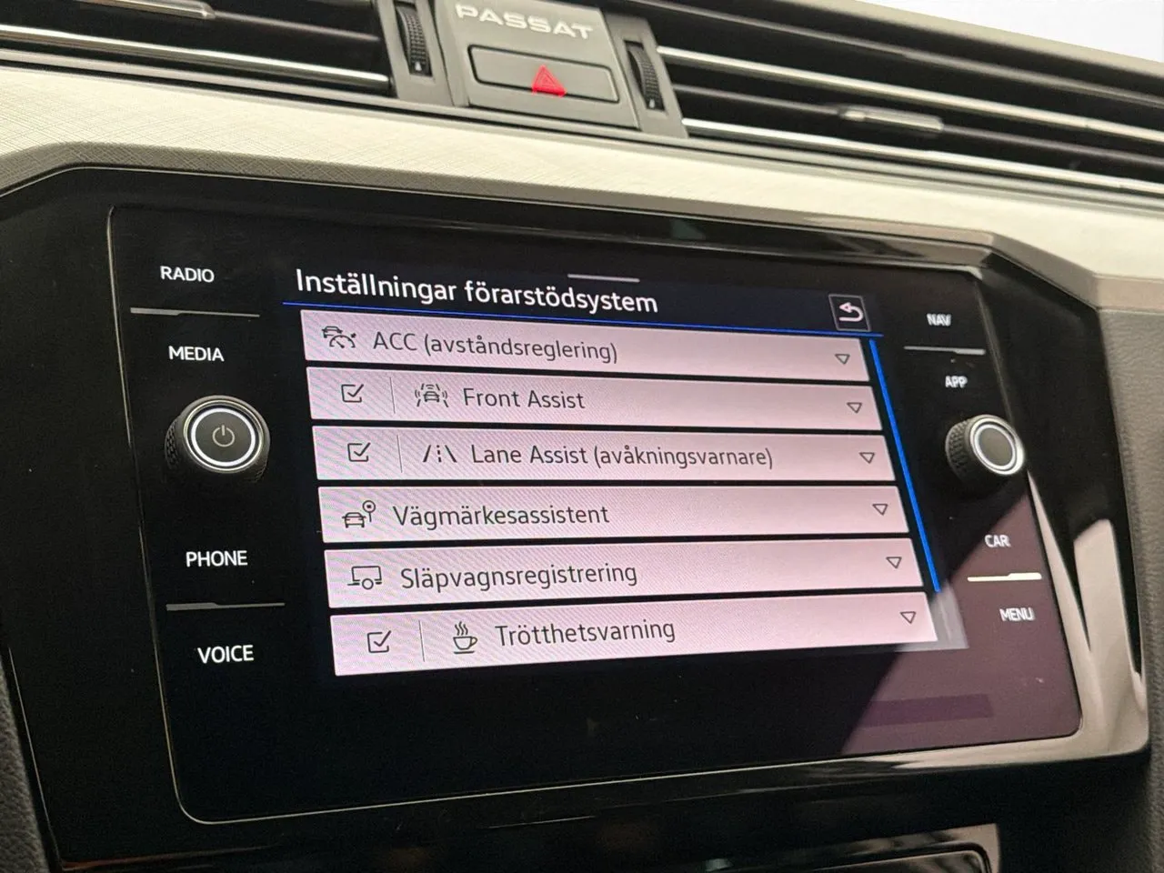Volkswagen Passat bild 22