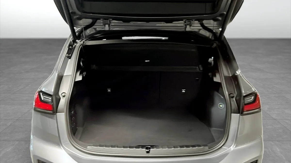 BMW 225 bild 10