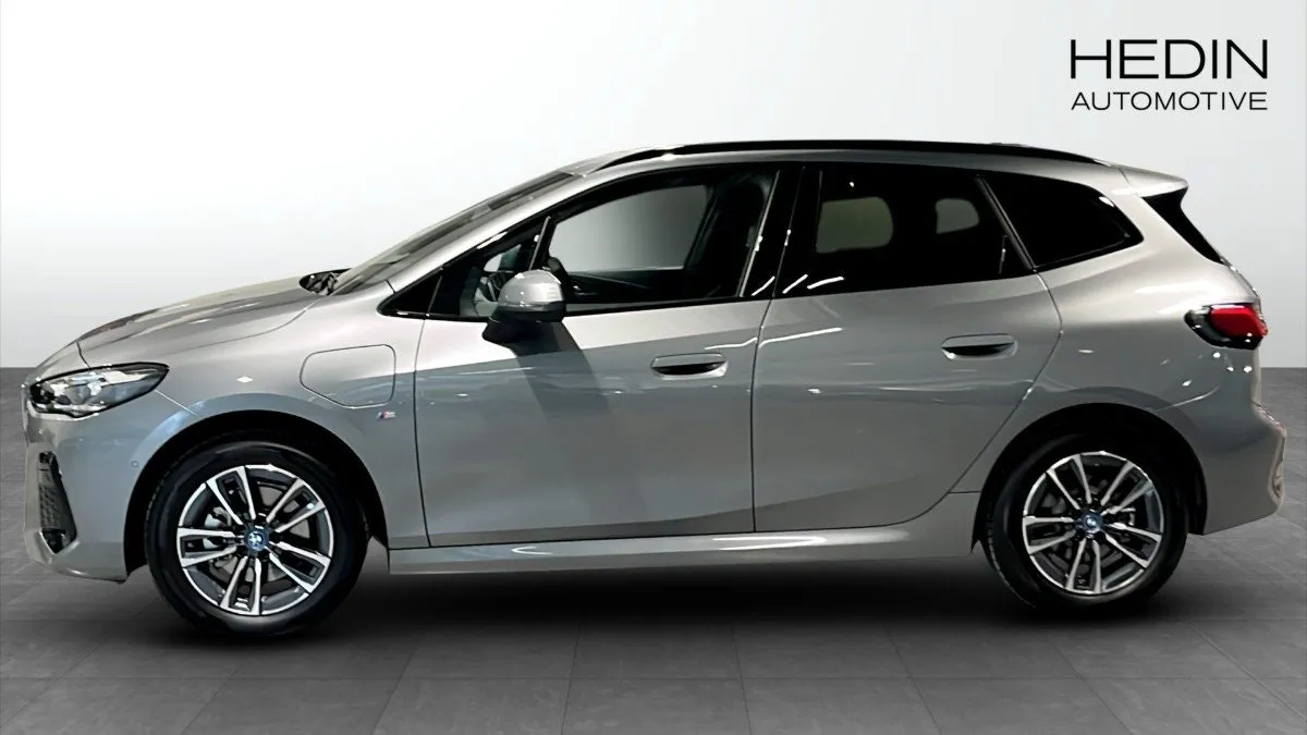 BMW 225 bild 6