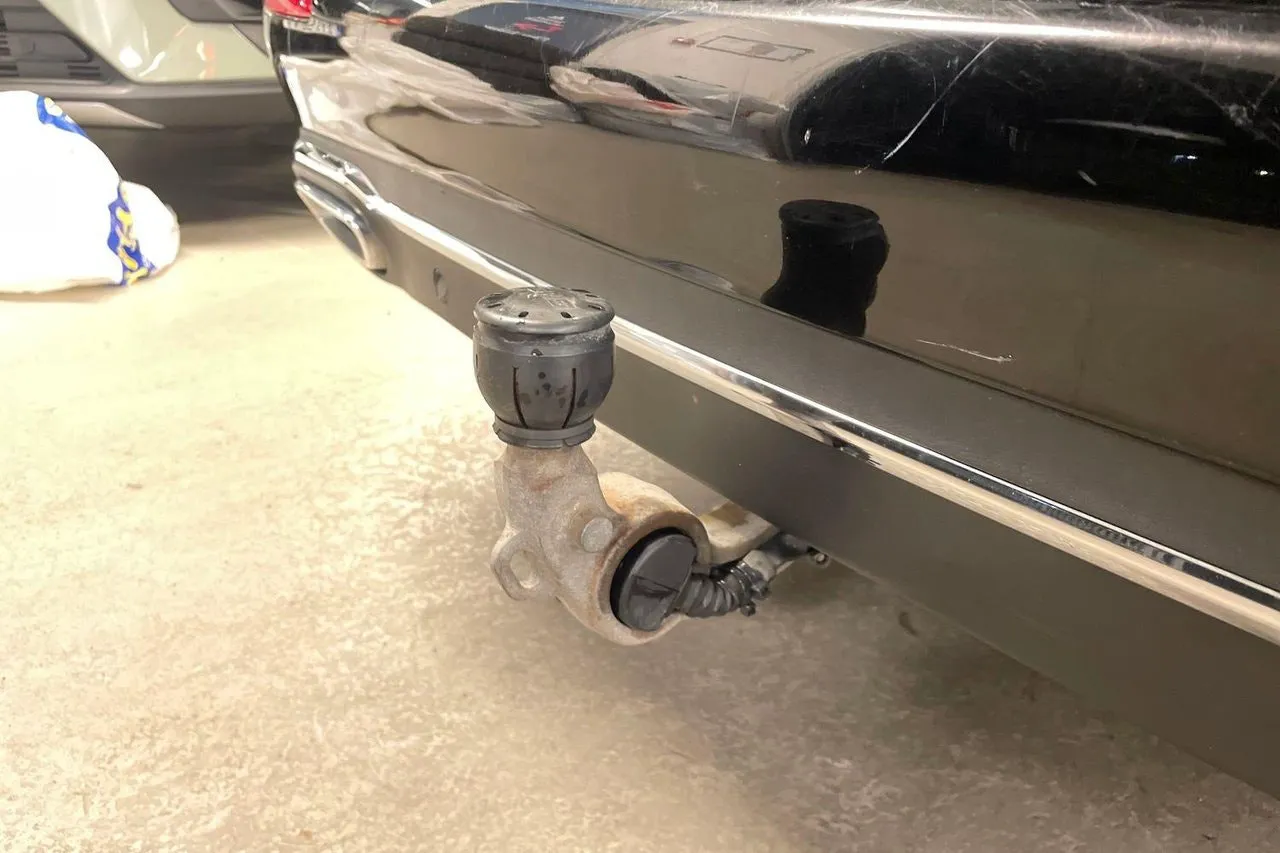 Mercedes E220 bild 23