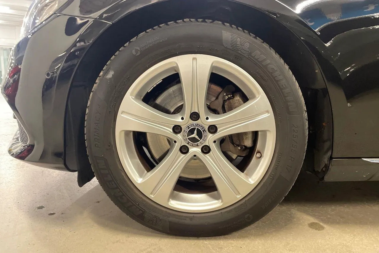 Mercedes E220 bild 26