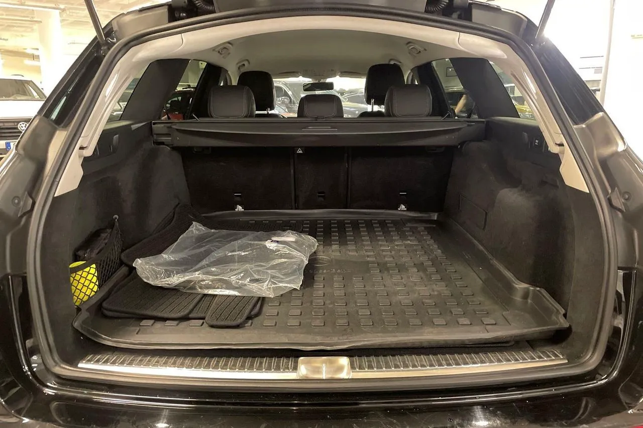 Mercedes E220 bild 25