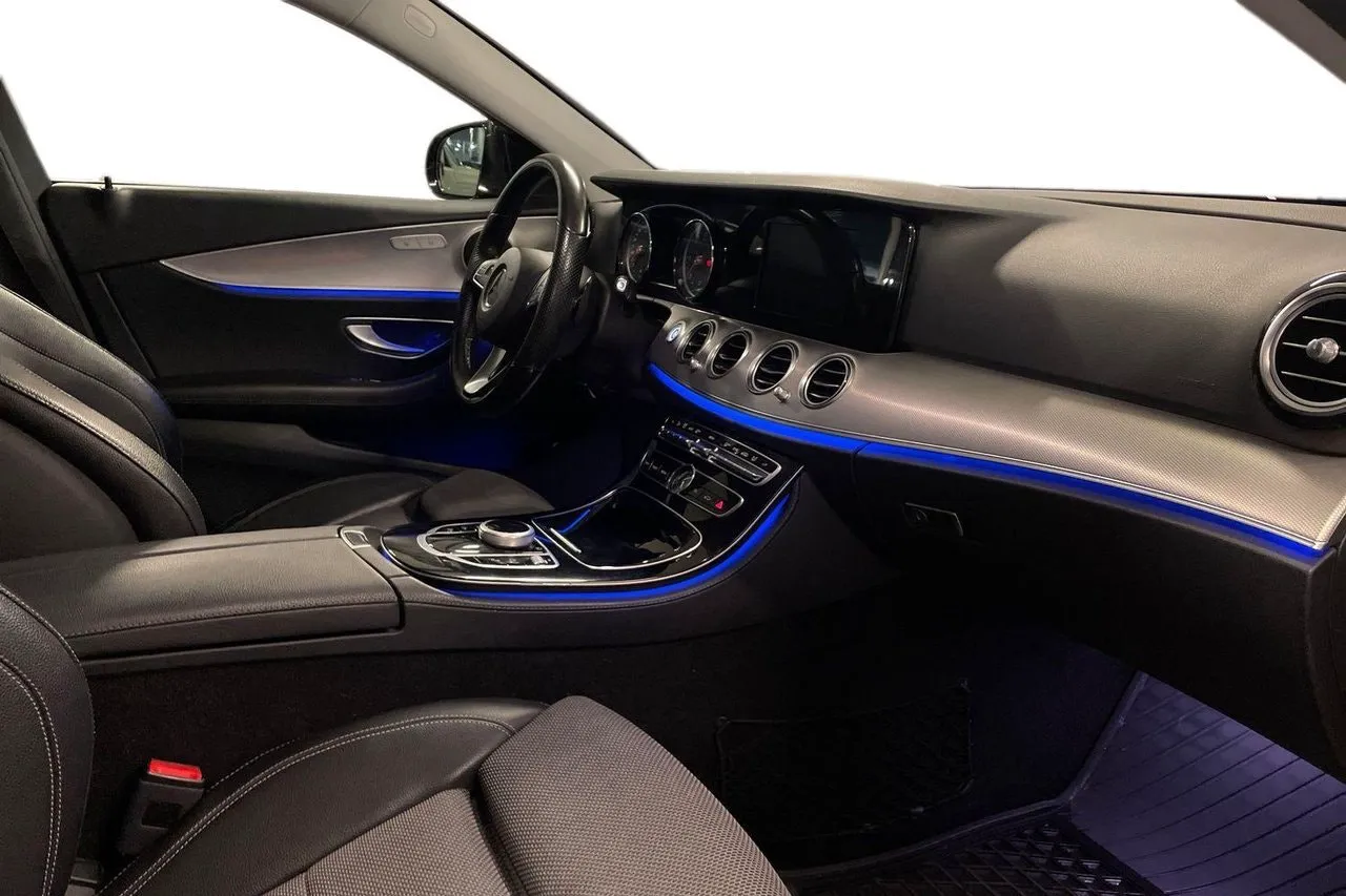 Mercedes E220 bild 8