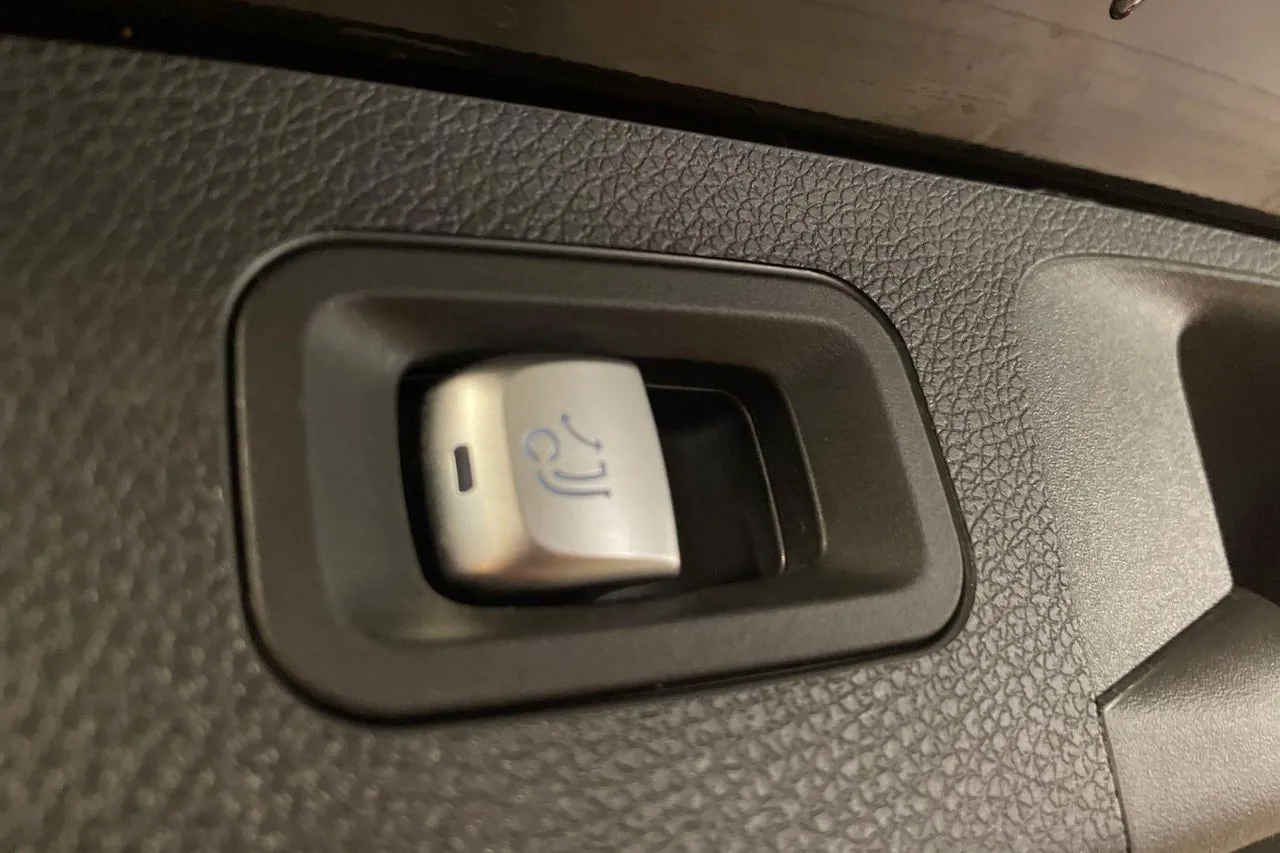 Mercedes E220 bild 22