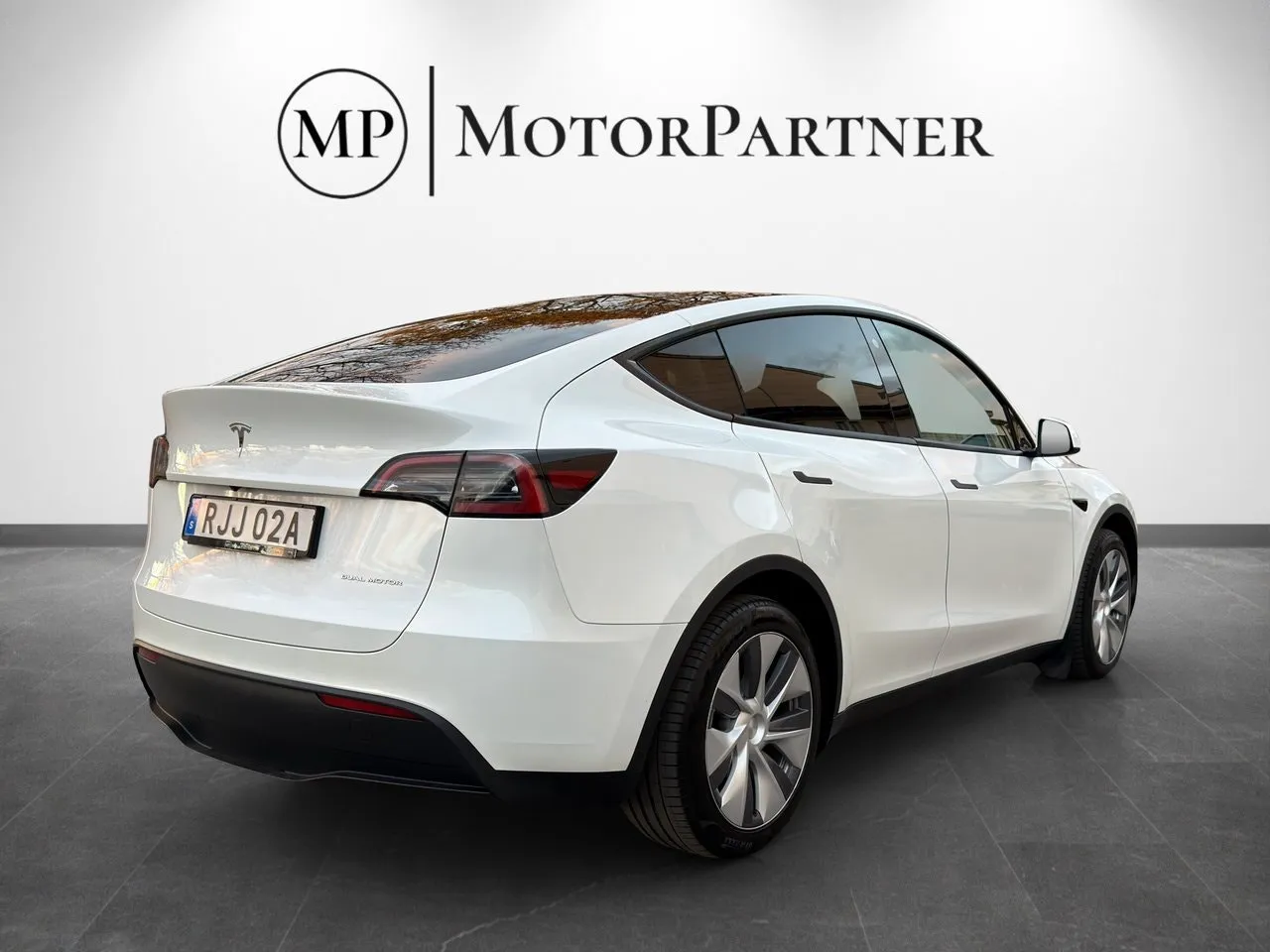 Tesla Model Y bild 7