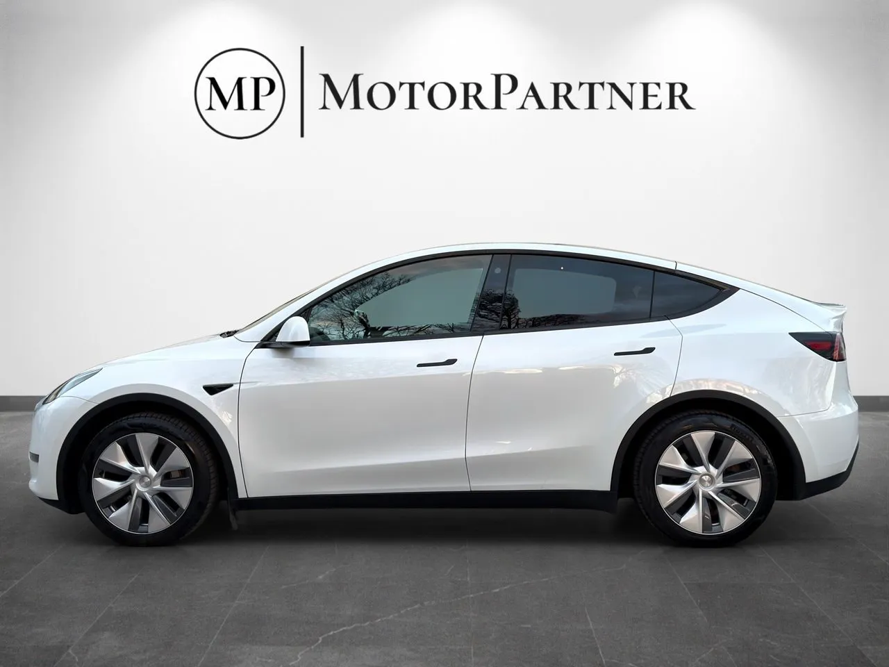 Tesla Model Y bild 4