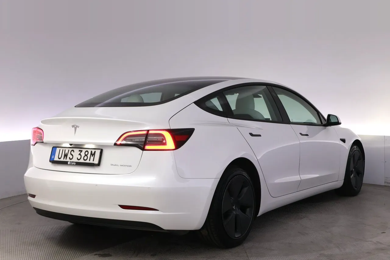Tesla Model 3 bild 5