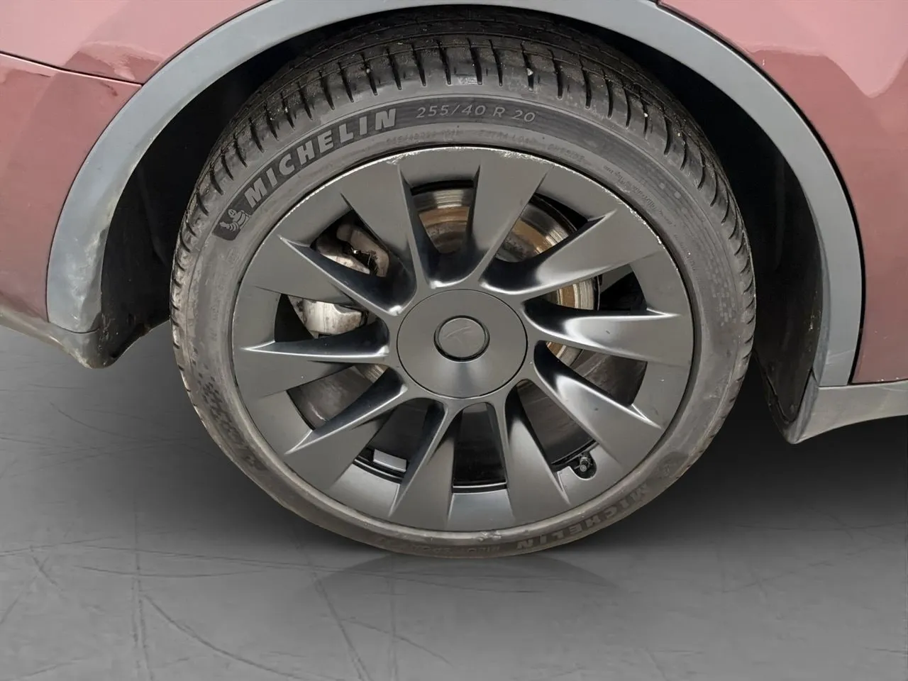 Tesla Model Y bild 35