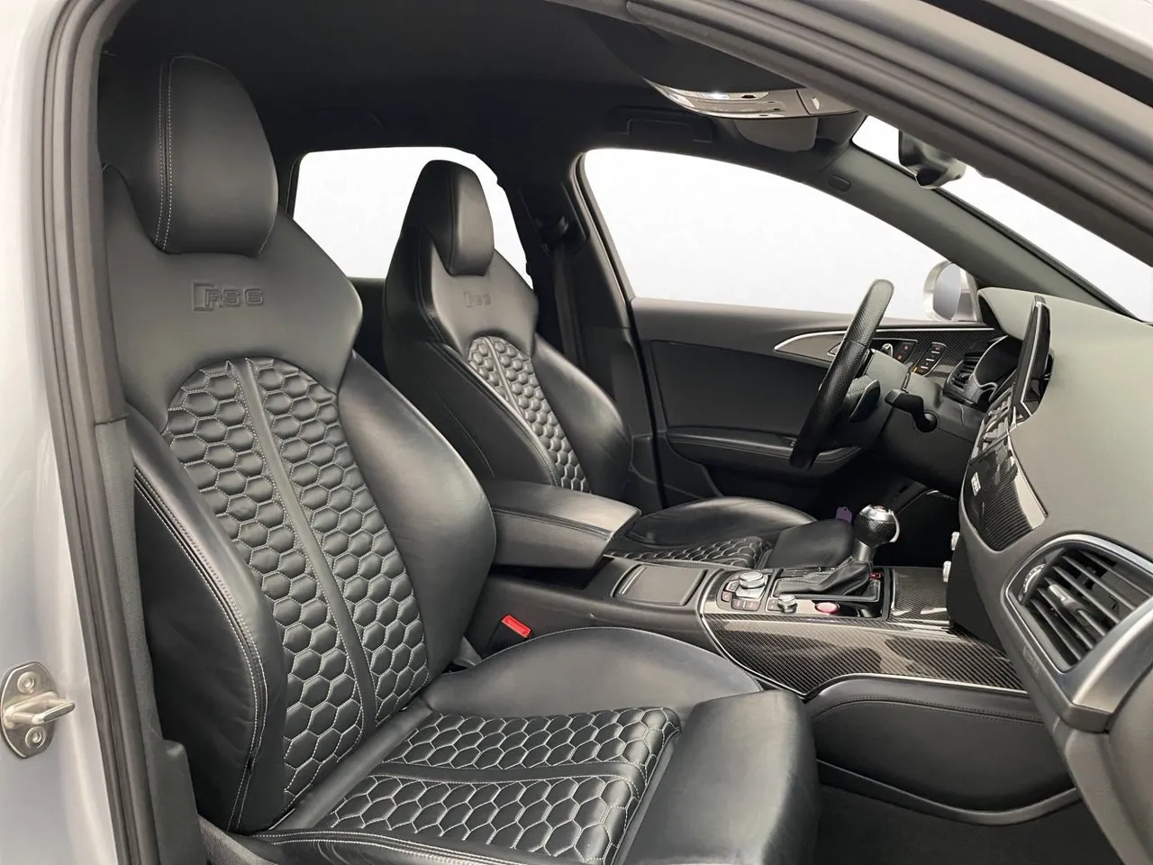 Audi RS6 bild 25