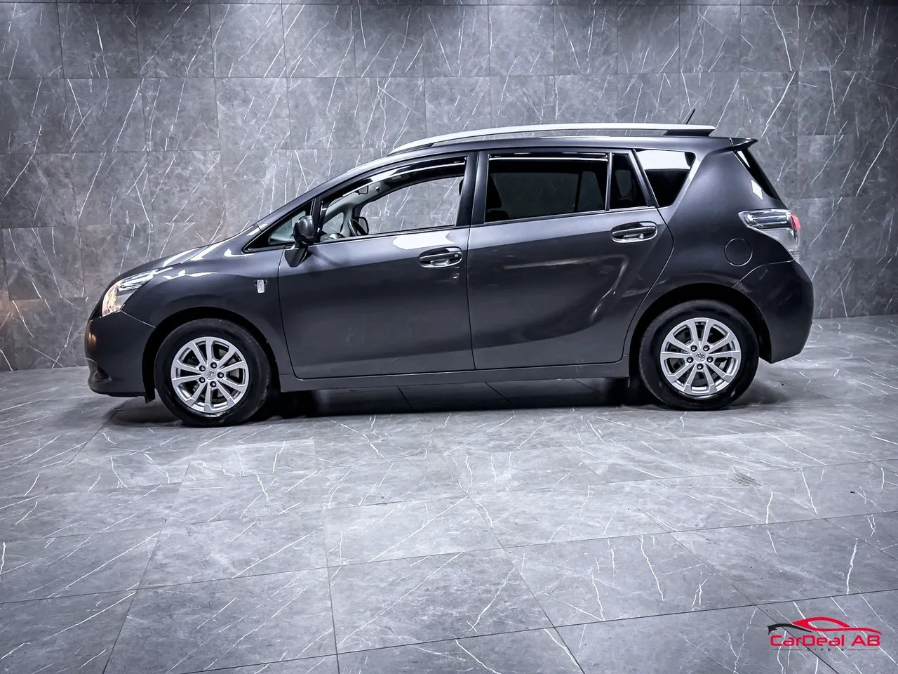Toyota Verso bild 4