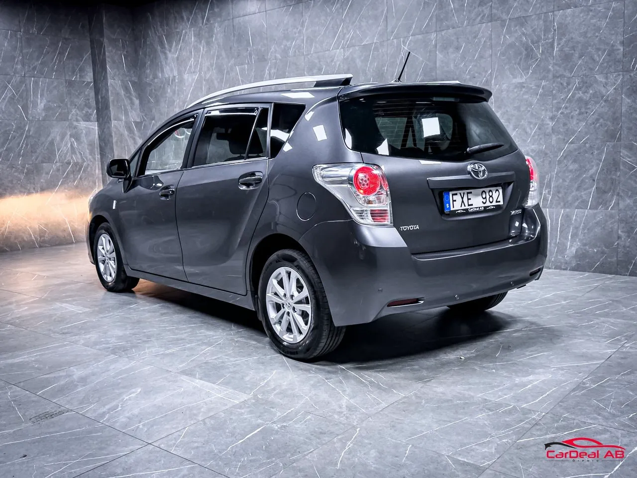 Toyota Verso bild 5