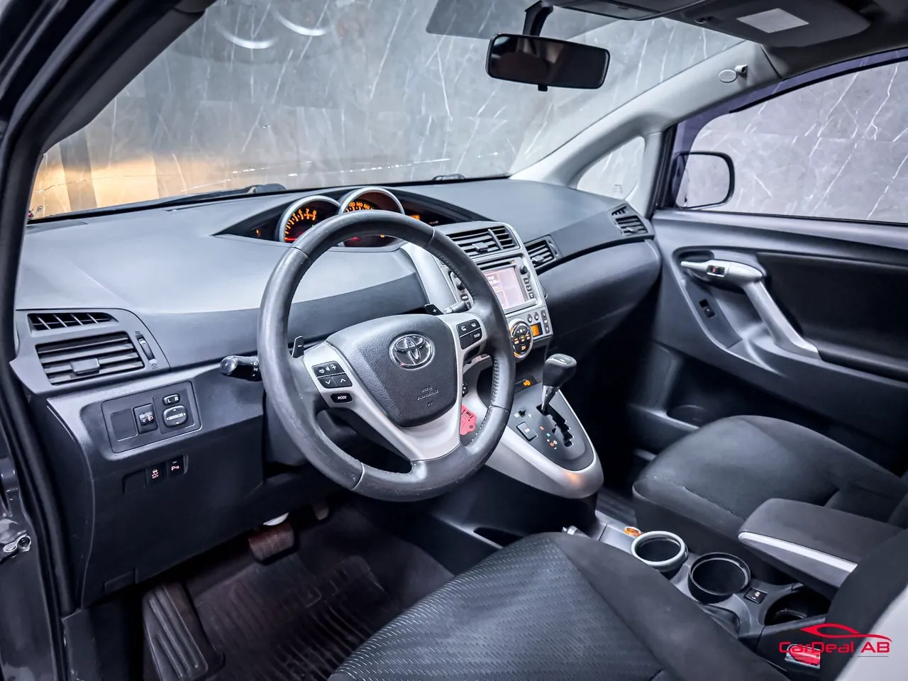Toyota Verso bild 12