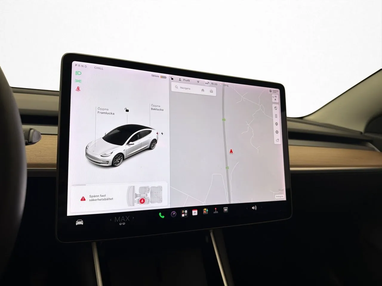 Tesla Model 3 bild 28