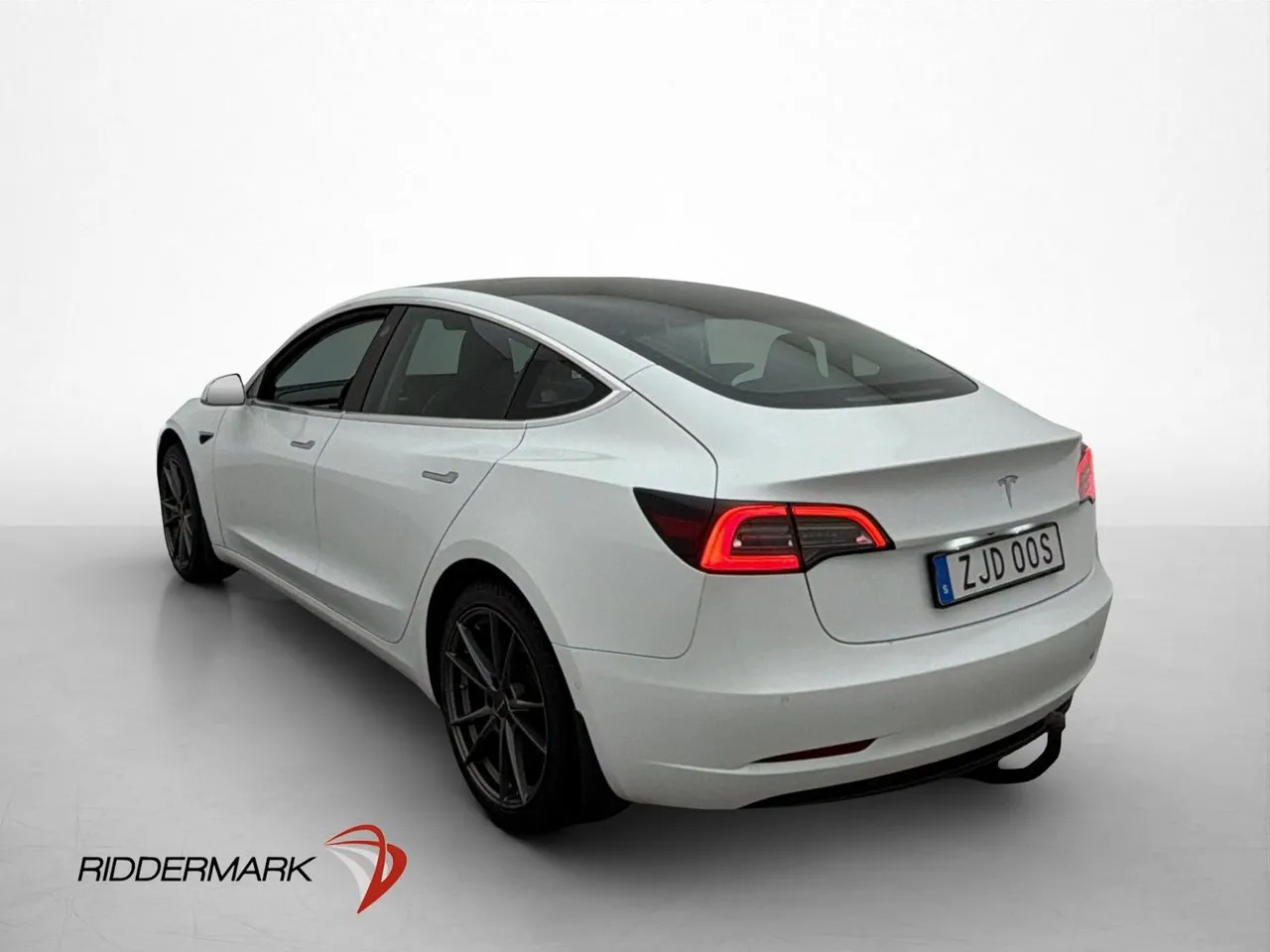 Tesla Model 3 bild 6