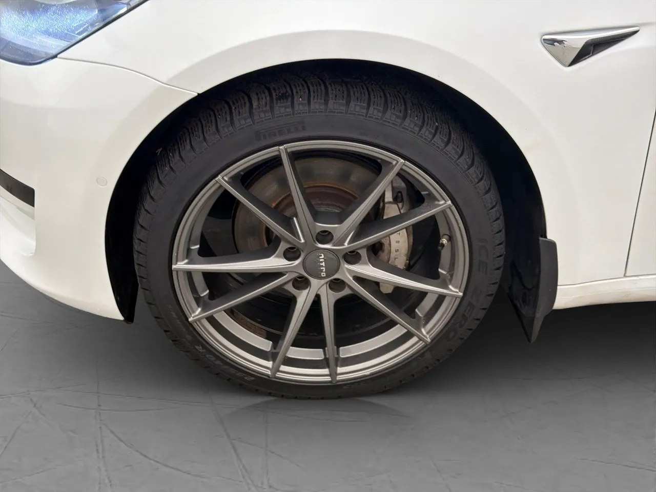 Tesla Model 3 bild 34