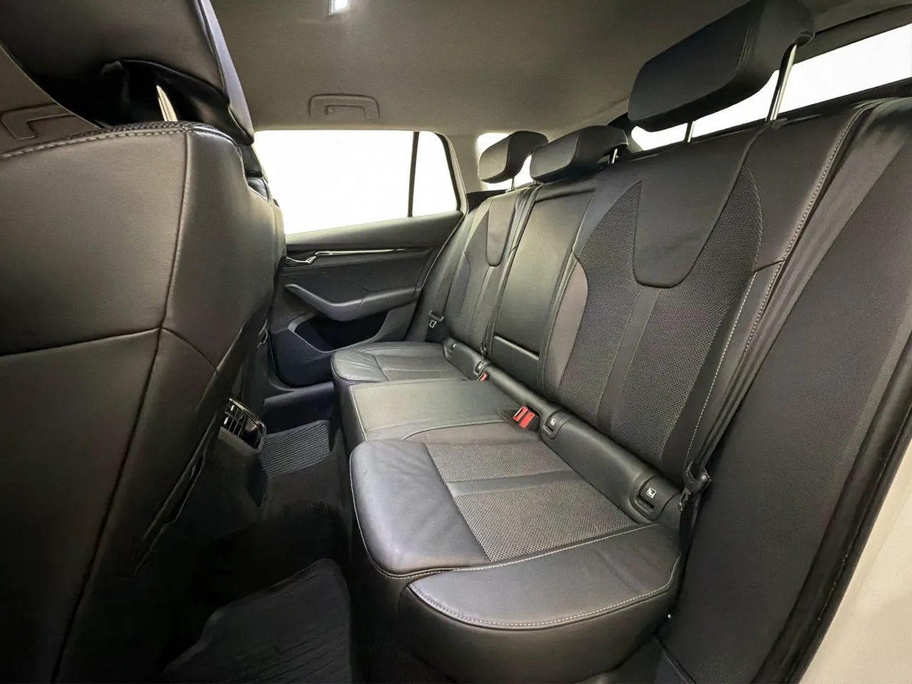 Skoda Octavia bild 17