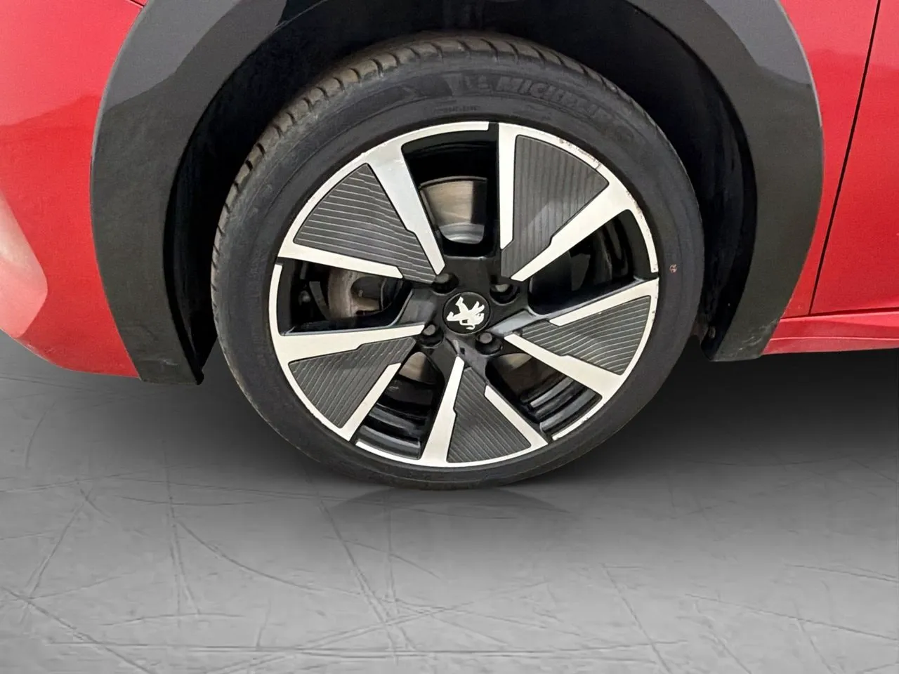 Peugeot e-208 bild 33