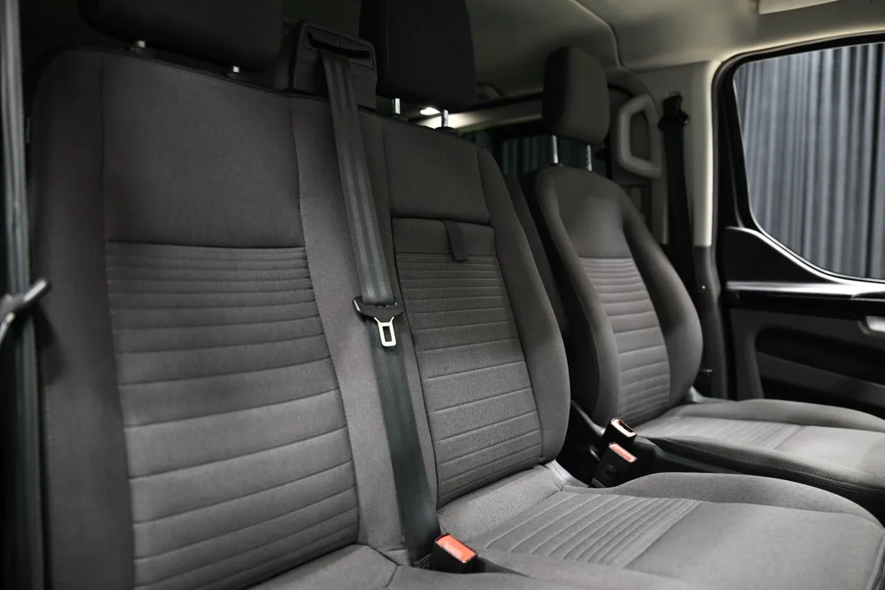 Ford Tourneo Custom bild 9