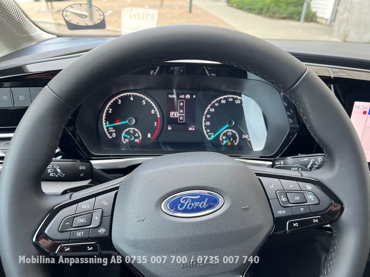 Ford Tourneo Connect bild 24