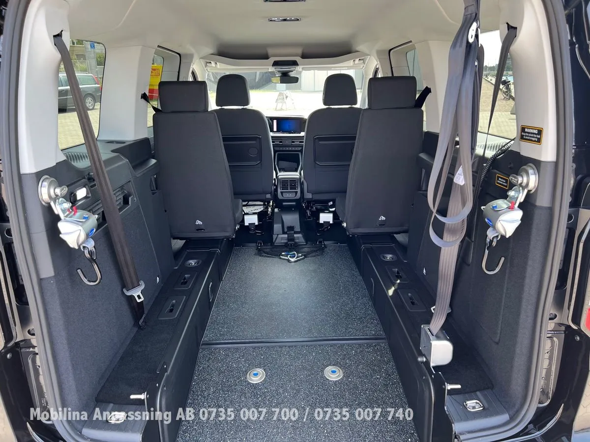 Ford Tourneo Connect bild 13