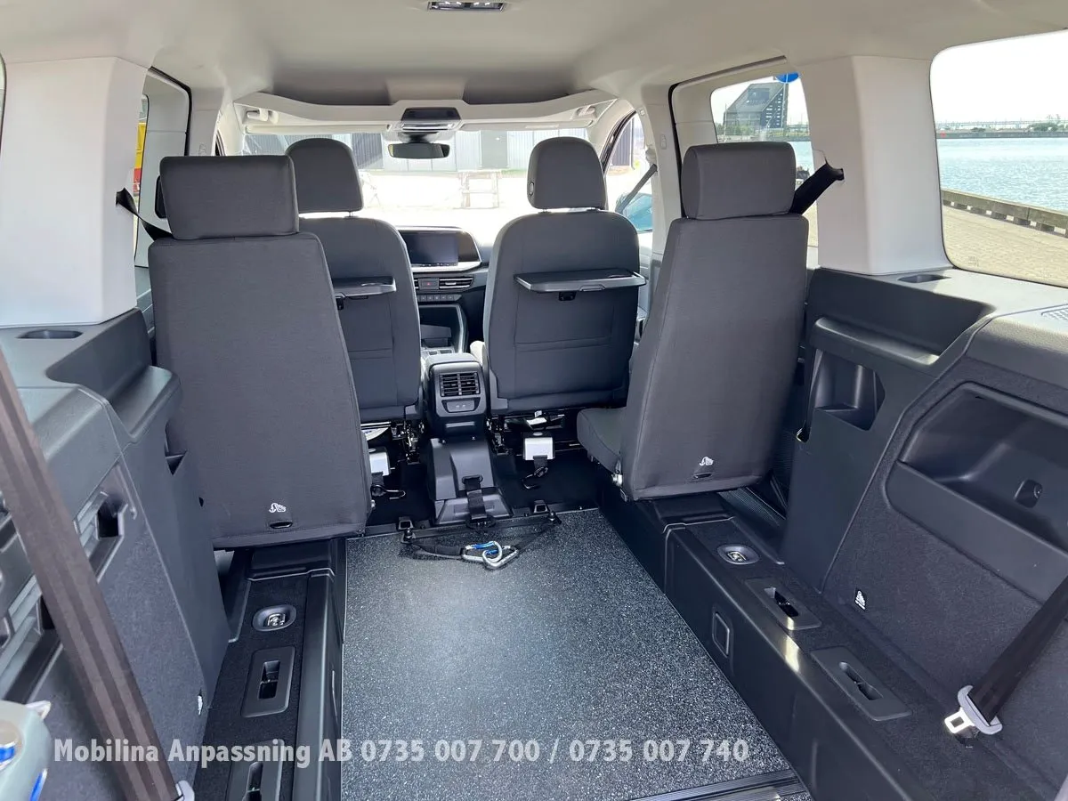 Ford Tourneo Connect bild 22