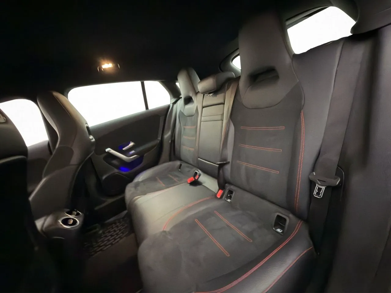 Mercedes CLA250 bild 30