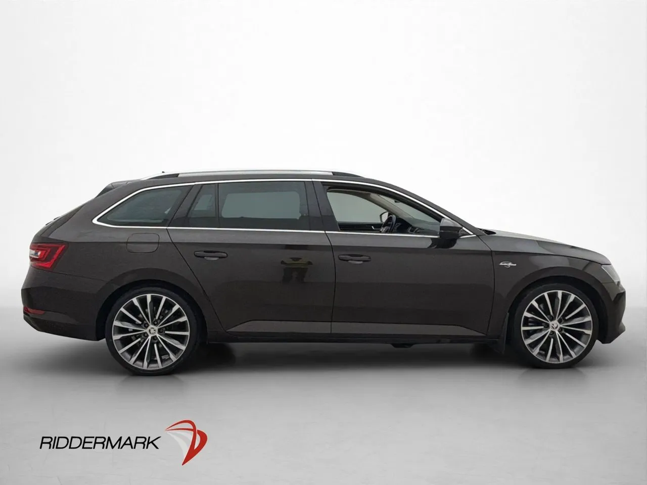 Skoda Superb bild 9